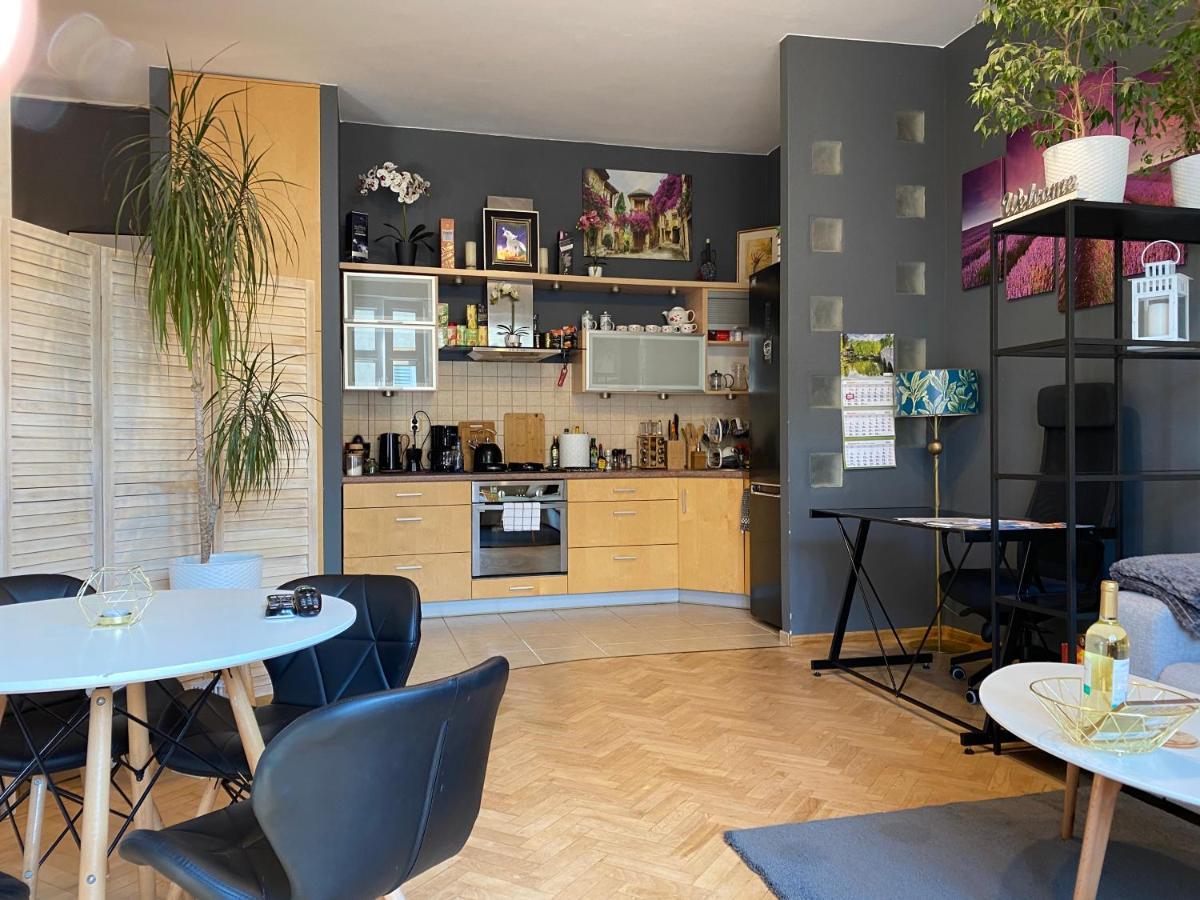 Apartament Przy Plazy W Centrum Gdyni - Prywatny Parking! Гдиня Екстериор снимка