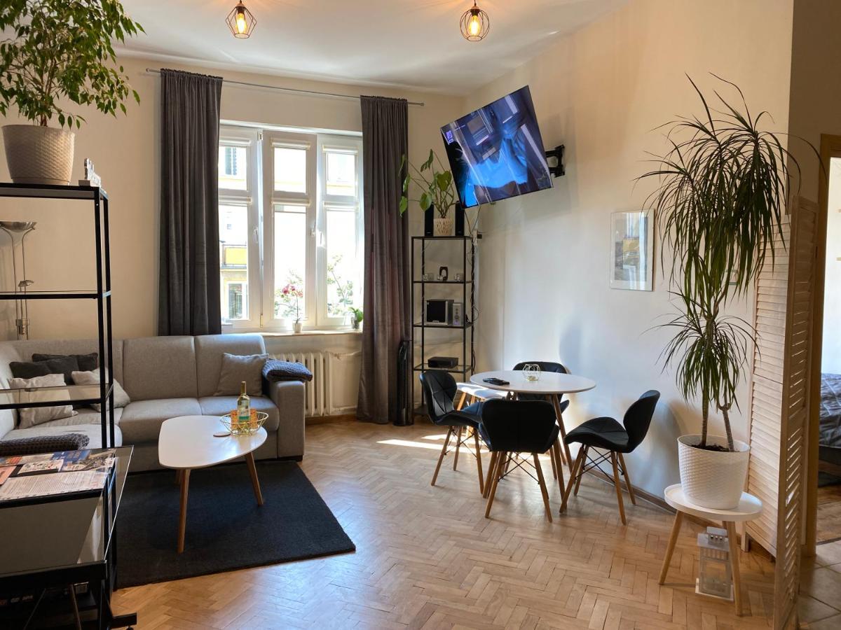 Apartament Przy Plazy W Centrum Gdyni - Prywatny Parking! Гдиня Екстериор снимка