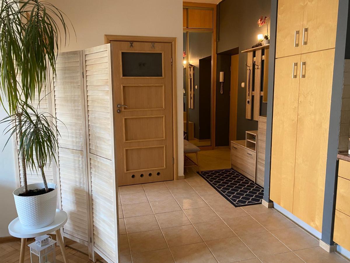 Apartament Przy Plazy W Centrum Gdyni - Prywatny Parking! Гдиня Екстериор снимка